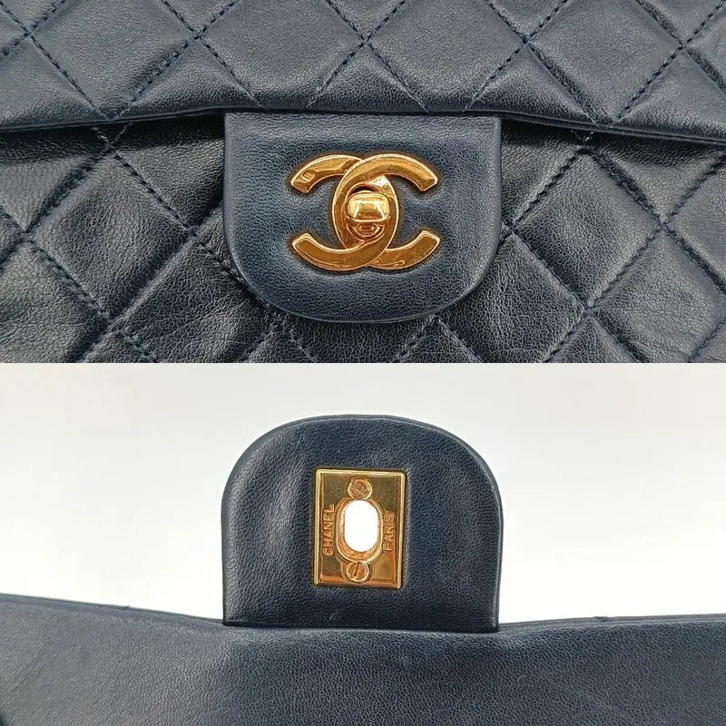 ra447-chanel-vintage-navy-lambskin-23cm-classic-flap-bag