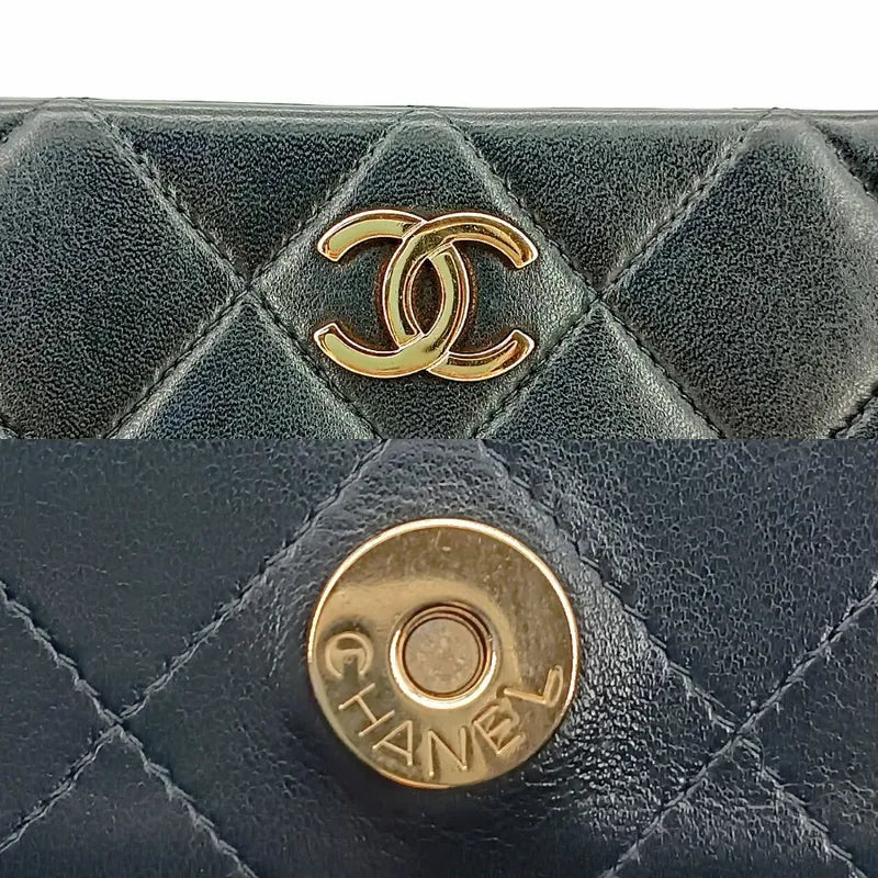 js512-chanel-vintage-black-lambskin-quilted-tote-bag