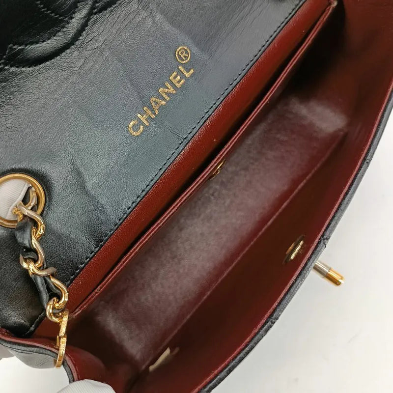 ra954-chanel-vintage-black-lambskin-quilted-flap-bag