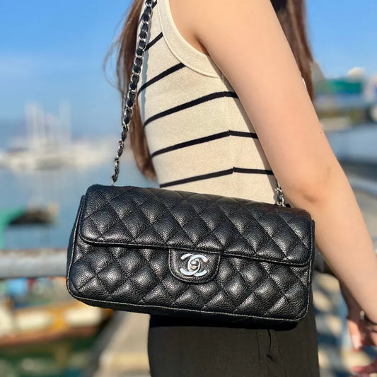 c506-chanel-vintage-black-caviar-leather-east-west-shoulder-bag