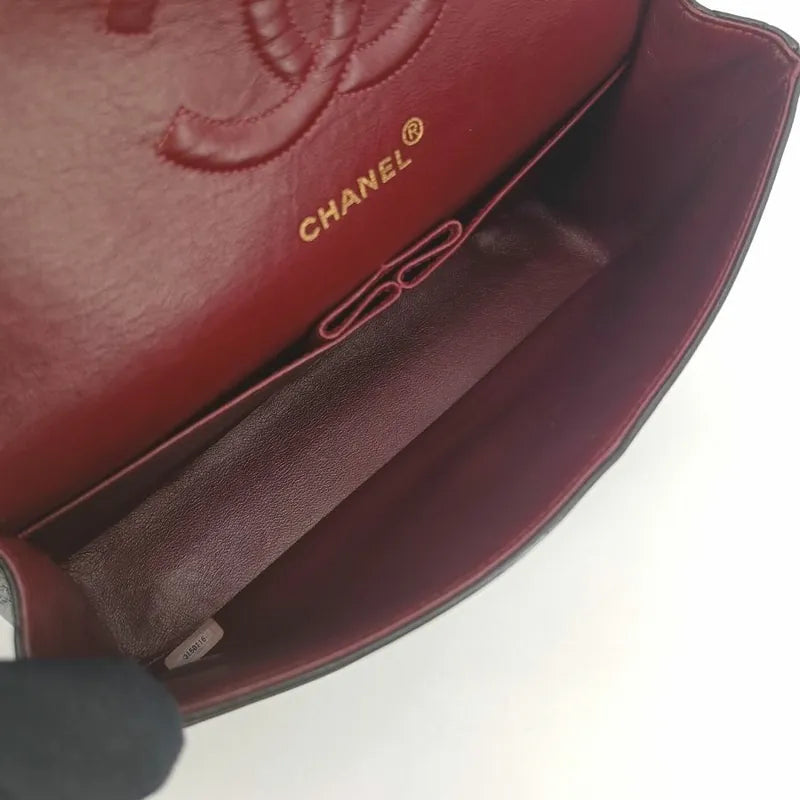 jt154-chanel-vintage-black-lambskin-25cm-classic-flap-bag