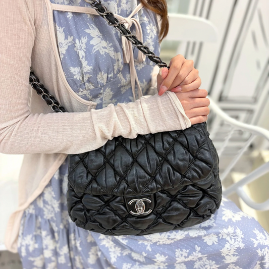 CS026 - CHANEL Vintage Black Calfskin Bubble Shoulder Bag