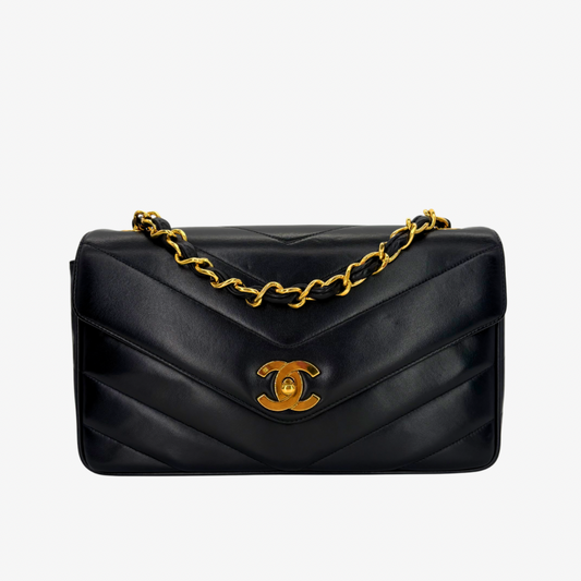 JZ835 - CHANEL Vintage Black Lambskin Chevron Flap Bag