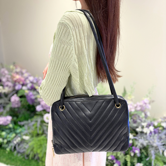 RE596 - CHANEL Vintage Black Lambskin Chevron Shoulder Bag